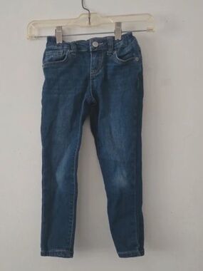 Cat & Jack Girls Skinny Ultimate Stretch Jeans Size 5 Medium Wash
